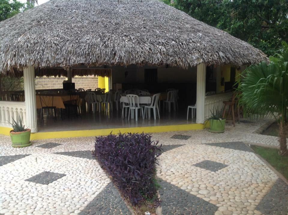 Hotel Villas Del Mar Pedernales Bagian luar foto