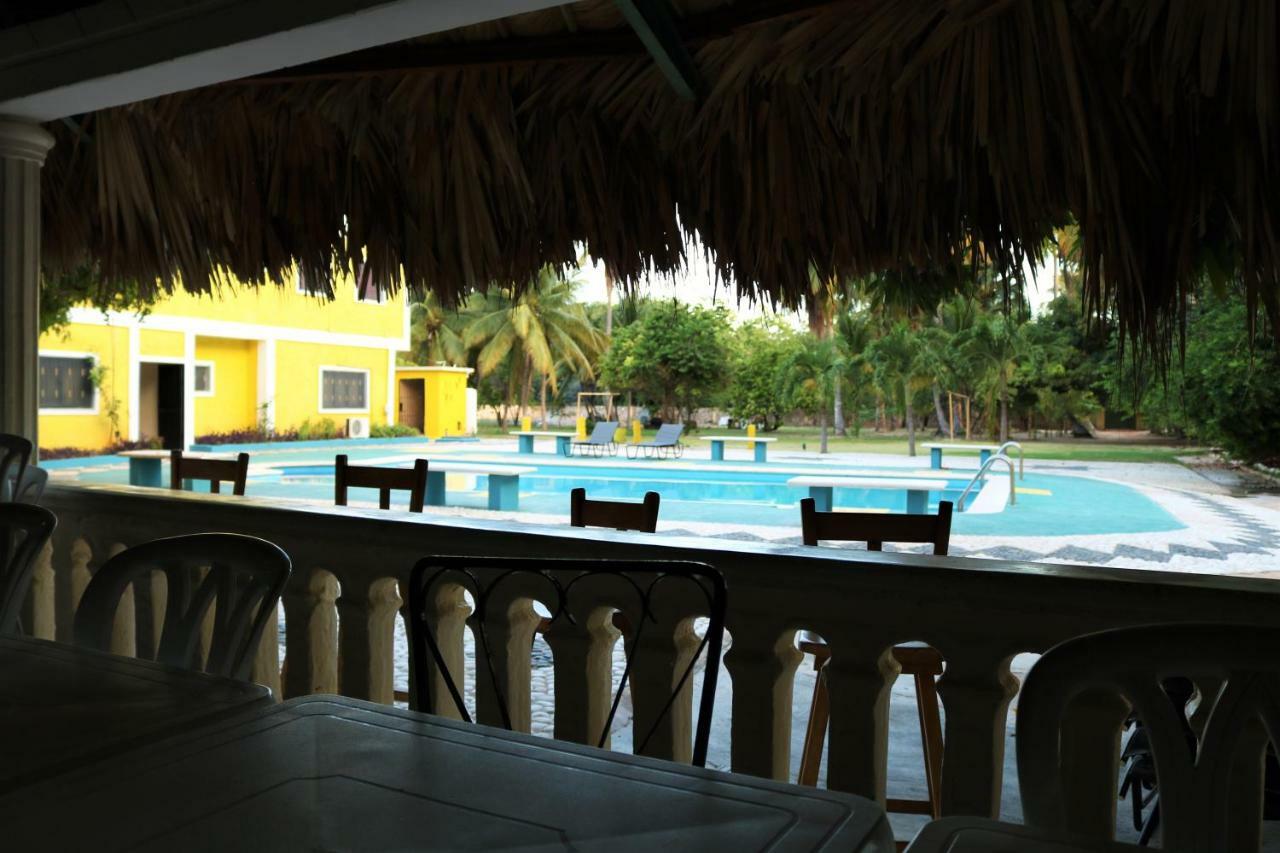 Hotel Villas Del Mar Pedernales Bagian luar foto